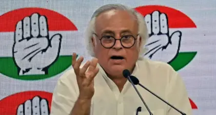 இந்தியாவின் உண்மையான பொருளாதாரச் சீரழிவை மறைக்கவே ஜிடிபி (GDP) புள்ளிவிவரங்களை மோடி அரசு மாற்றியமைக்கிறது - ஜெய்ராம் ரமேஷ் கடும் குற்றச்சாட்டு!