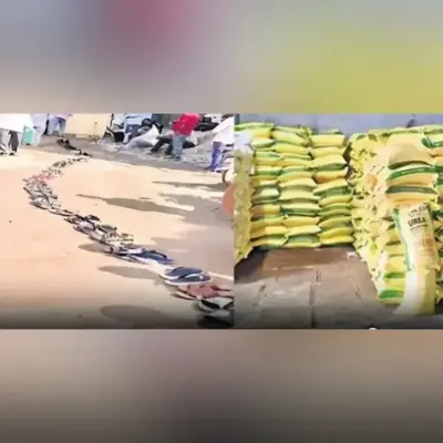 యూరియా కోసం రైతుల అవస్థలు.. చెప్పులతో క్యూ