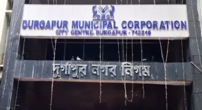 বেনাচিতিতে বেআইনি নির্মাণে কড়া পুরসভা, ১৫ দিনের মধ্যে ভাঙার নির্দেশ