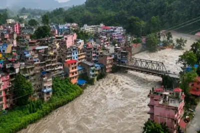 नेपाल में बाढ़ से तबाही, मृतकों की संख्या 579 पहुंची, 1,924 लोग लापता