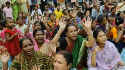 Bangladesh Janmashtami Holiday Cancelled : बांग्लादेश में श्रीकृष्ण जन्माष्टमी की सरकारी छुट्टी निरस्त होने से हिन्दू आहत !