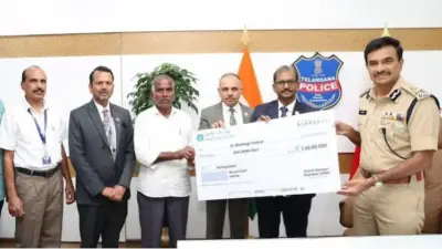 విధి నిర్వహణలో ప్రాణాలు కోల్పోయిన ముగ్గురు పోలీసులకు రూ.కోటి పరిహారం అందజేత!