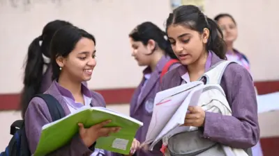 Menstrual Leave: মাসে ৩ দিন ঋতুকালীন ছুটি পাবে ছাত্রীরা? রাজ্য সরকারের যুগান্তকারী ঘোষণা
