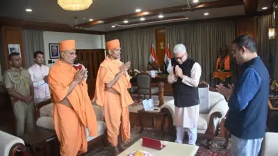 Raksha Bandhan: Maharashtra Governor Receives Blessed Rakhi from BAPS Spiritual Leader Mahant Swami Maharaj