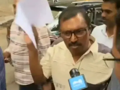 Kommineni's Defense Appears Very Feeble!