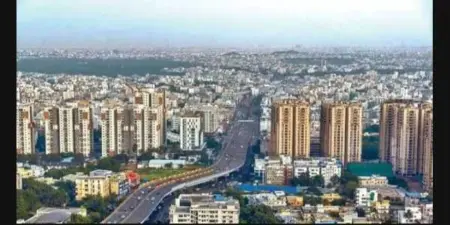 ఐటీ కారిడార్లో ప్రత్యేక క్యారేజ్వేలు!