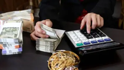 Gold- Silver Price Today: सोने की कीमत में बड़ा बदलाव! ₹600 की गिरावट, जानें दिल्ली-मुंबई-लखनऊ का भाव