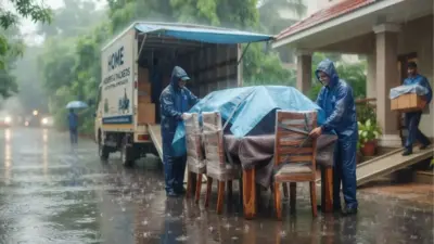 मानसून में कर रहे हैं घर शिफ्ट? इन 7 गलतियों से बचाएं महंगा लकड़ी का फर्नीचर