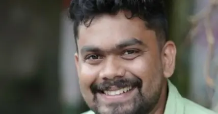 ഇ ഡി ഉദ്യോഗസ്ഥരെ ആക്രമിച്ച കേസില്‍ എസ് എഫ് ഐ തിരുവനന്തപുരം ജില്ലാ പ്രസിഡന്റിന്റെ ജാമ്യാപേക്ഷ തള്ളി