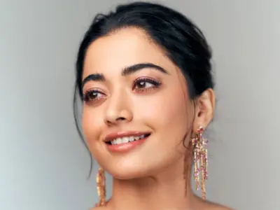 Rashmika Goes Bold: Can She Match Deepika, Mrunal?