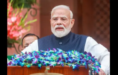 'तिरंग्याचा मान उंचवा!'; भारतीय चमूला मोदींचा विजयमंत्र