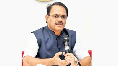 0.01 శాతం మందికే ఉద్యోగాలు ఇవ్వగలం.. టీజీపీఎస్సీ చైర్మన్ బుర్రా వెంకటేశం