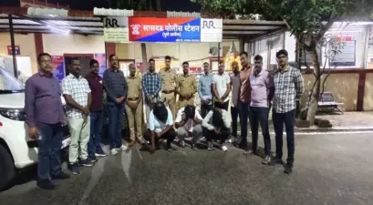 आंतरजिल्हा जबरी चोरी करणाऱ्या टोळीला फलटणमधून बेड्या ; सव्वा पाच लाखांचा मुद्देमाल जप्त, स्थानिक गुन्हे ग्रामीण व सासवड पोलिसांची कामगिरी..