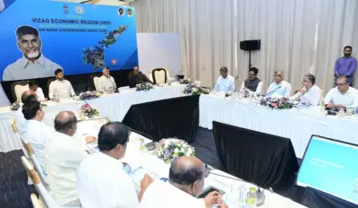 విశాఖను 'బే సిటీ'గా మార్చడమే లక్ష్యం: సీఎం చంద్రబాబు