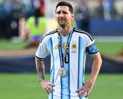 Lionel Messi: ଫୁଟବଲର ମହାନାୟକ ମେସିଙ୍କ ଅବସର, କମବ୍ୟାକ୍ କହିବାକୁ ନାହାନ୍ତି ମାରାଡୋନା