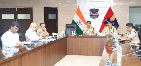 బక్రీద్కు తెలంగాణ పోలీసుల భారీ భద్రతా చర్యలు