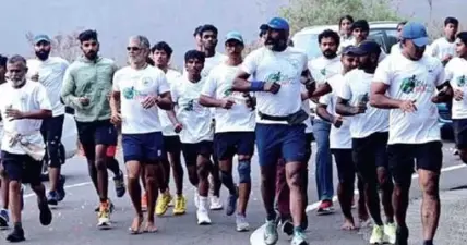 മിലിന്ദ് സോമന് ഒരു രൂപ പോലും നല്കിയില്ല; ഹില് ഹൈവേ കൂട്ടയോട്ടത്തിന് ഇടത് സര്ക്കാര് ചെലവിട്ടത് 91 ലക്ഷം