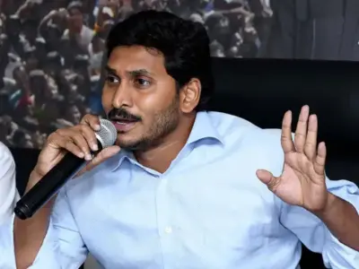 వచ్చే ఎన్నికలు 'మావిగన్ వర్సెస్ అమరావతి' అంటూ వైఎస్ జగన్ సవాల్!