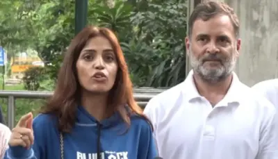 राहुल गांधी की छात्रों के साथ पीसी: मुंबई में पुलिस वैन रोकने वाली रिया अहीर और जंतर-मंतर के प्रदर्शनकारियों ने खोले बड़े राज