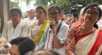 'যেখানে জায়গা পাব বসে যাব, আমাকে আটকাতে পারবেন না', ওয়াই চ্যানেল থেকে লড়াইয়ের বার্তা মমতার