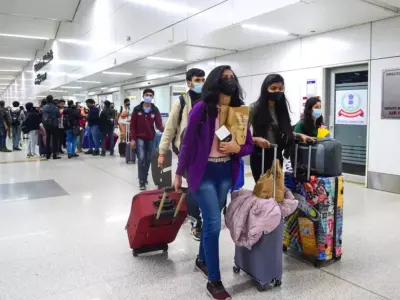 Big Blow To Indian Students Heading to the UK!