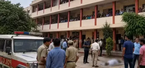 Faridabad में 16 साल की छात्रा ने स्कूल की छत से लगाई छलांग, 4 घंटे धूप में खड़ा करने के आरोप पर NHRC सख्त