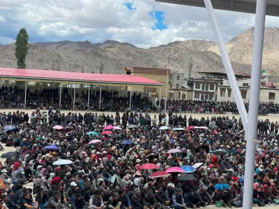 लेहमध्ये केंद्राच्या विरोधात तीव्र निदर्शने, बंद