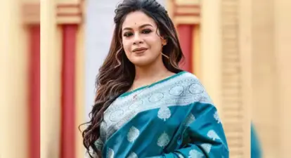 হইচই-এর প্রথম নন-ফিকশন রিয়্যালিটি শোয়ে বড় চমক! সঞ্চালিকার ভূমিকায় আত্মপ্রকাশ গায়িকা ইমন চক্রবর্তীর