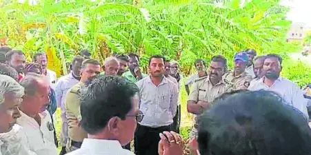 ಕೆರೆಗಳಿಗೆ ನೀರು ತುಂಬಿಸಲು ರೈತರ ಒತ್ತಾಯ, ಪ್ರತಿಭಟನೆ