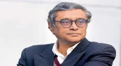 রাসবিহারীতে বিজেপির বড় বাজি স্বপন দাশগুপ্ত! অভিনেতা-নেতাদের বদলে অভিজ্ঞ সাংসদেই ভরসা পদ্মশিবিরের