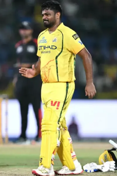 IPL 2026: Sanju Samson Has a New Fan in Sunil Gavaskar; Legend Says he 'Played for the Team'