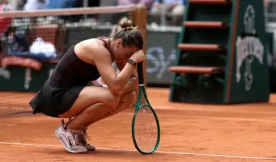 French Open में हार के बाद टूटीं Aryna Sabalenka, बोलीं- 'Tennis छोड़ने का मन कर रहा है'