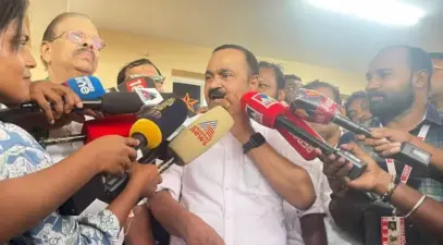 മഴക്കെടുതി സാഹചര്യം വിലയിരുത്തി മുഖ്യമന്ത്രി ;മന്ത്രിമാര് ജില്ലകളില് ക്യാമ്പ് ചെയ്യും