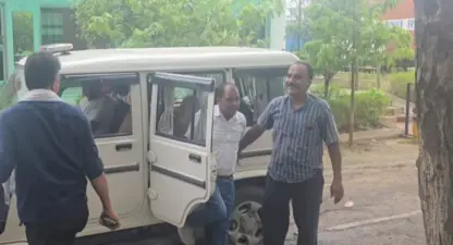 रिश्वतखोरी : 20 हजार रुपये रिश्वत लेते जेई रंगे हाथ गिरफ्तार! एडवांस कमीशन न मिलने पर नहीं कर रहे थे एमवी