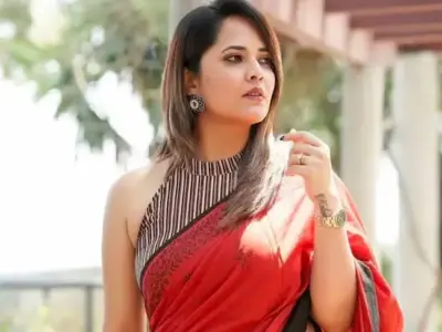 సనాతన ధర్మాన్ని అవమానించలేదు.. అనసూయ క్లారిటీ
