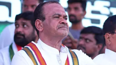Komatireddy To AP, Will He Meet Pawan Kalyan?