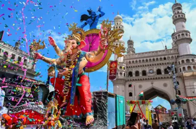 చార్మినార్ వద్ద హై అలర్ట్