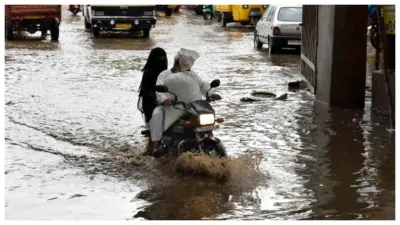 Hyderabad Rains: భారీ వర్షంతో హైదరాబాద్ అతలాకుతలం.. నగరమంతా ట్రాఫిక్ జామ్.. ప్రజలు అప్రమత్తంగా ఉండాలని అధికారుల సూచన