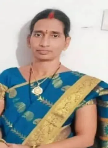 లిఫ్ట్ ప్రమాదంలో మహిళ మృతి