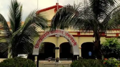 खोटी माहिती सादर करून बनले नायब तहसीलदार; ७ जणांकडून २३ लाख ६५ हजारांच्या वसुलीचे जिल्हाधिकाऱ्यांचे आदेश