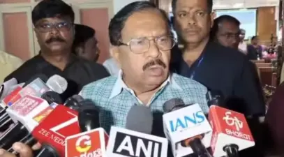 ಮತದಾರರ ಪಟ್ಟಿ ತಪಾಸಣೆಯಲ್ಲಿ ಸರ್ಕಾರದ ಹಸ್ತಕ್ಷೇಪವಿಲ್ಲ, ತಪ್ಪು ಮಾಡಿದ ಅಧಿಕಾರಿಗಳ ವಿರುದ್ಧ ಆಯೋಗವೇ ಕ್ರಮ ಕೈಗೊಳ್ಳಲಿ: ಜಿ. ಪರಮೇಶ್ವರ್!