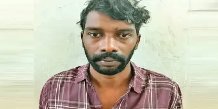 'എന്തിനാ ഈ മരണപ്പാച്ചില്? ചോദ്യം ചെയ്ത യാത്രക്കാരന്റെ മൂക്കിടിച്ച് തകര്ത്ത് കണ്ടക്ടര്