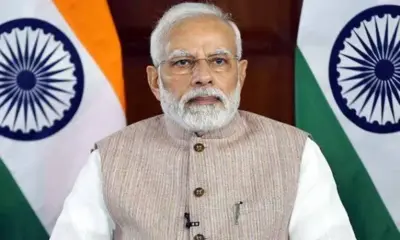 నీట్ విద్యార్థులకు ఇబ్బంది కలగకూడదని ఎయిర్పోర్టులోనే గంటసేపు ఆగిన మోదీ