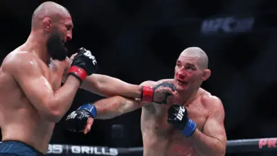 Strickland Regains UFC Middleweight Crown with Split-Decision Win over Chimaev at UFC 328