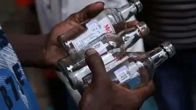டாஸ்மாக் காலி பாட்டில்களைத் திரும்பப் பெற தானியங்கி எந்திரங்கள் - ரூ. 50 கோடியில் டெண்டர் வெளியீடு!