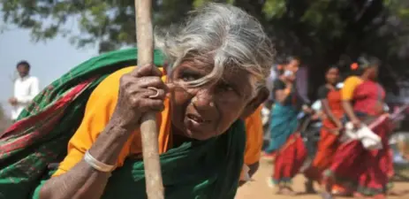 తెలంగాణలో 93 వేల పెన్షన్లు కట్.. వచ్చే నెల నుంచి కొత్త ఎంపిక!