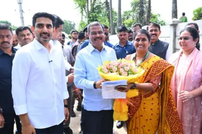 భోగాపురం స్కూల్లో మంత్రి లోకేష్తో ధర్మేంద్ర ప్రధాన్ పర్యటన