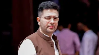 বিজেপিতে যোগ দিতেই ভোটাধিকার কাড়ল নির্বাচন কমিশন? রাঘব চাড্ডার চাঞ্চল্যকর অভিযোগে উত্তাল পাঞ্জাব!