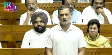 पीएम मोदी, अमित शाह आप Gen-Z को धमकाकर चुप नहीं करा सकते, राहुल ने फिर हल्ला बोला