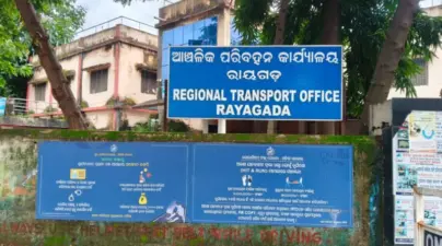 ରାୟଗଡ଼ା ପରିବହନ ଅଧିକାରୀଙ୍କ ନିରବତା ଯୋଗୁଁ ନିୟମର ଖୋଲା ଉଲଂଘନ କରୁଛନ୍ତି ଗାଡ଼ି ସୋରୁମ